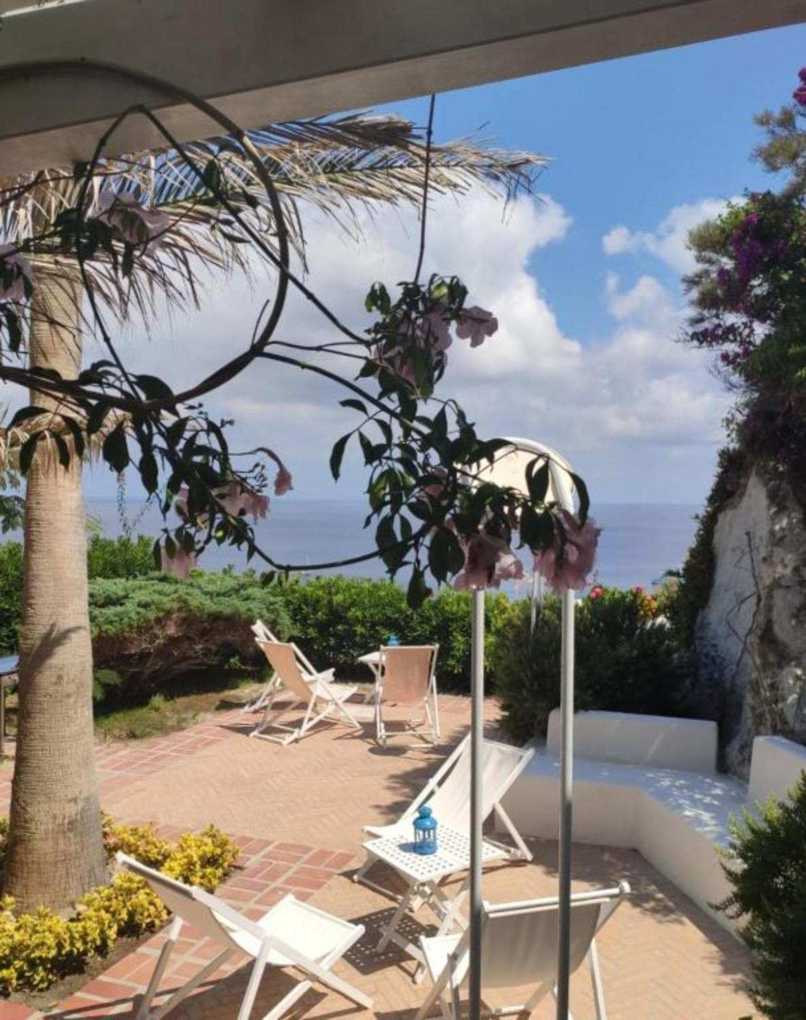 Maridea - Cave Apartments Понца Екстериор снимка